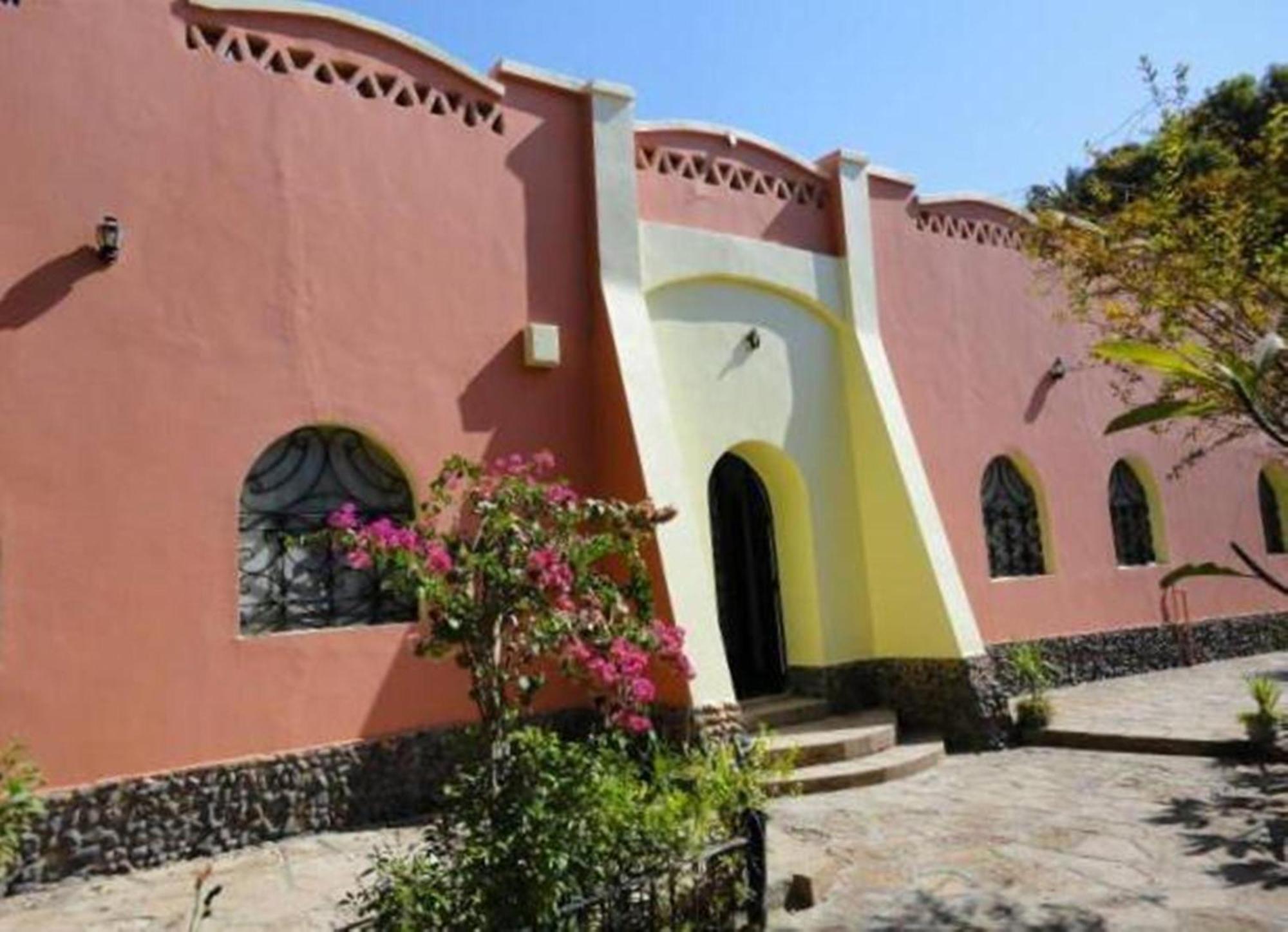 Nubian Holiday House Aswan Exteriör bild